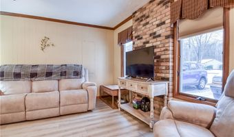 3401 Shomo Dr, Ashtabula, OH 44004