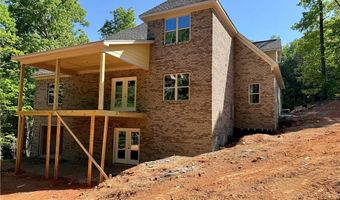 1050 E Chamberlin Dr, Asheboro, NC 27205
