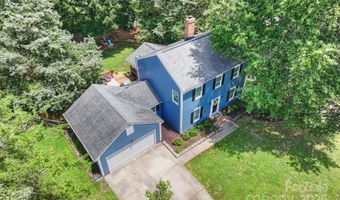 8520 Golf Ridge Dr, Charlotte, NC 28277