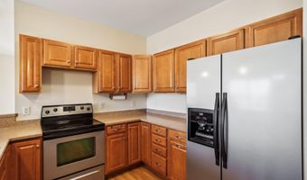 121 Metro Ter 308, Madison, WI 53718