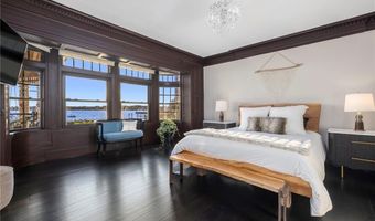 221 Hope St 2, Bristol, RI 02809