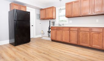 6 Crescent St, Ansonia, CT 06401