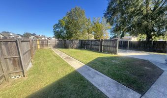 3251 King Bradford Dr, Baton Rouge, LA 70816
