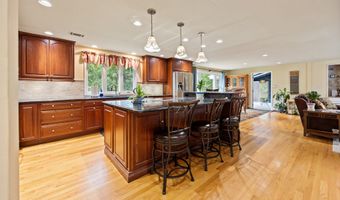 26 Brookmoor Rd, Avon, CT 06001