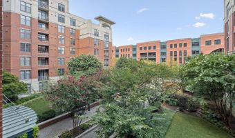 1021 N GARFIELD St #316, Arlington, VA 22201