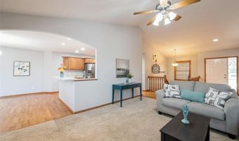 608 Ridgeview Way, Atkins, IA 52206