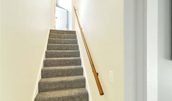 63 Pendar Rd, North Kingstown, RI 02852