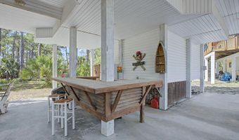214 HARBOR Cir, Alligator Point, FL 32346