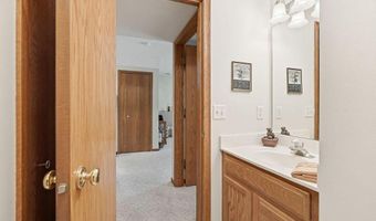 6435 157th St W, Apple Valley, MN 55124