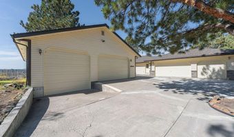 59649 Okanagan Ln, Bend, OR 97702