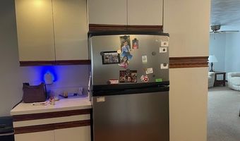 32 WALNUT St, Albion, PA 16401