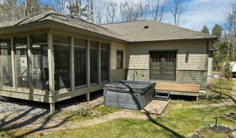 4 Colton Ln, Center Harbor, NH 03226
