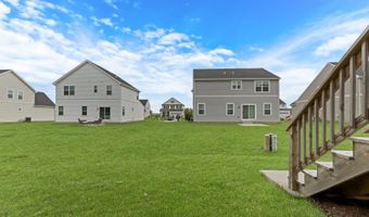 1218 White Lake Dr, Antioch, IL 60002