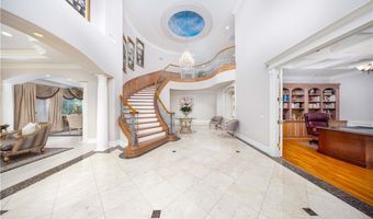 220 W Lemon Ave, Arcadia, CA 91007