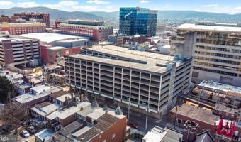 827 LINDEN St W, Allentown, PA 18101