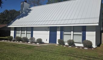 395 Felicity St, Bay St. Louis, MS 39520