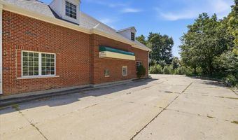 41412 N Il Route 83, Antioch, IL 60002