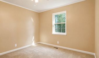 725 Oak Grove Rd, Benton, TN 37307