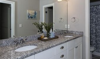 2209 N DONAHUE Dr, Auburn, AL 36830