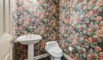 210 WESTMINSTER Pl, Ambler, PA 19002