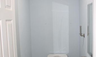 136 W BROWNING Rd 136, Bellmawr, NJ 08031