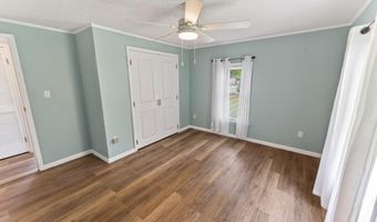 114 E HOLLY Dr, Lincoln, DE 19960