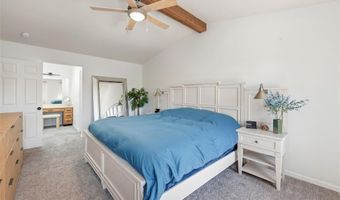 180 Spring Oaks Dr, Ballwin, MO 63011