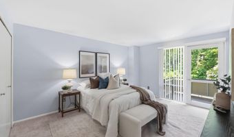 7561 SPRING LAKE Dr B2, Bethesda, MD 20817