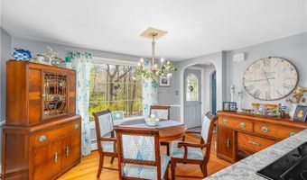 1812 Old Louisquisset Pike, Lincoln, RI 02865
