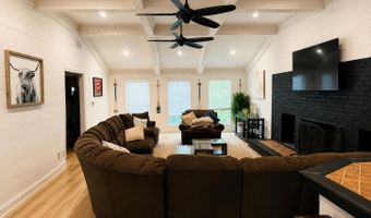 530 Palmer Ave, Belford, NJ 07718