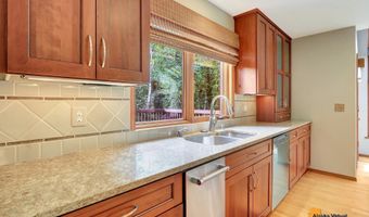 6110 Country Lane Cir, Anchorage, AK 99504