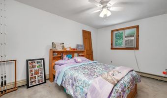 222 Main St, Alton, NH 03809