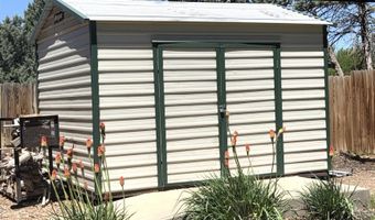 812 S Clowe Ave, Artesia, NM 88210