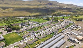 1518 Willow Way, Benton City, WA 99320
