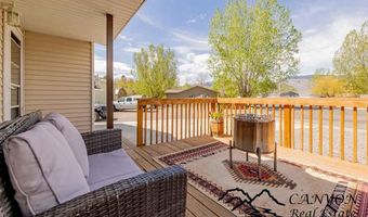 1014 Glade Ct, Cody, WY 82414