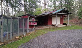 242 Birch Ln, Arden, NC 28704