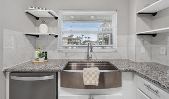 1028 APOLLO BEACH Blvd 104, Apollo Beach, FL 33572
