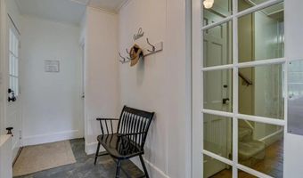 221 Surrey Cir, Aiken, SC 29801