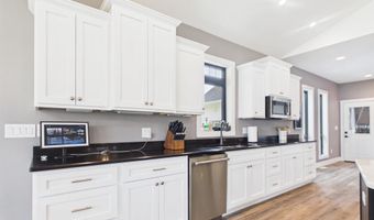 214 E Wapello St, Agency, IA 52530