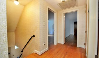 220 Arch Rd, Avon, CT 06001