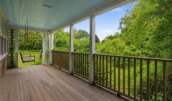 11 Namcook Rd, Narragansett, RI 02882
