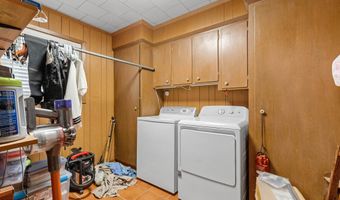 1912 Mimosa St, Abbeville, LA 70510