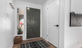 2671 W BENTRUP St, Chandler, AZ 85224