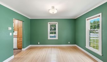1002 Cedar St, Alexandria, MN 56308