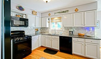 30860 EDGEWATER Dr, Lewes, DE 19958