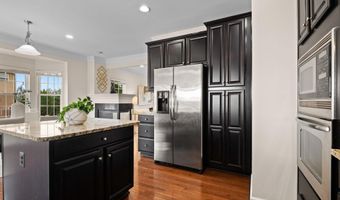 25741 CLAIRMONT MANOR Sq, Aldie, VA 20105