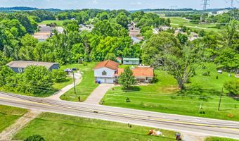 958 W Hunt Rd, Alcoa, TN 37701