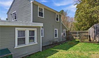 48 Overlea Rd, North Smithfield, RI 02896