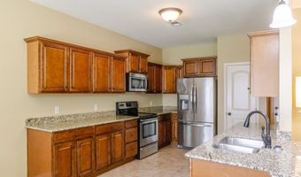 301 SANDLEWOOD Dr, Benton, AR 72015