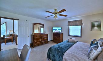 292 MCKUEN Way, Albrightsville, PA 18210